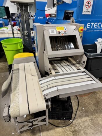 Flatwork Feeders/ Folders & Small Piece Folders Archives - The Laundry List